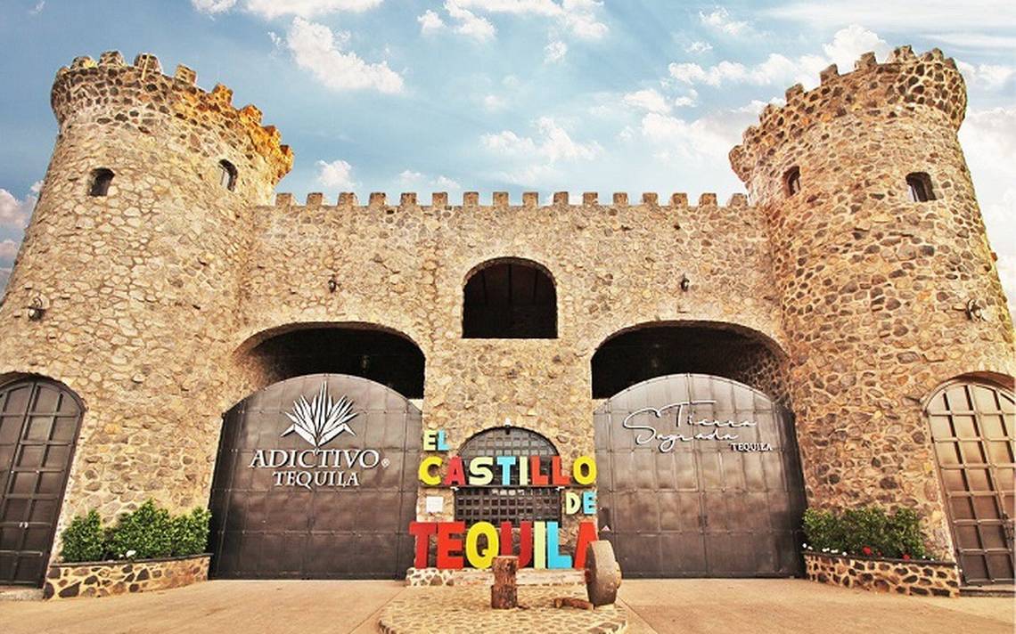 Abrir Sus Puertas El Castillo De Tequila Para Recibir Turistas De Todo   El Castillo De Tequila 